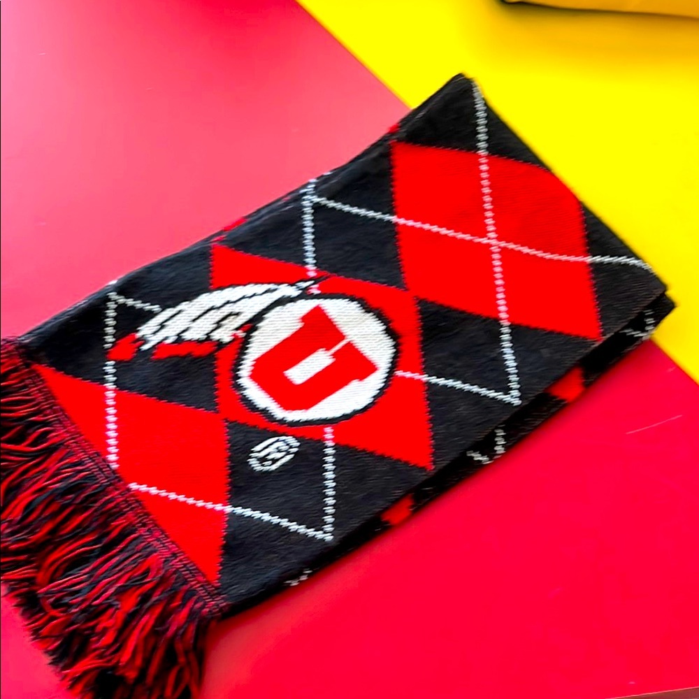 UTS SCARF